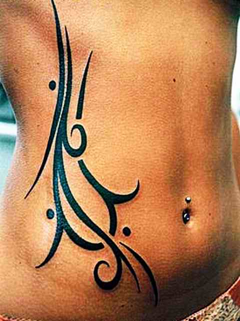 pelvic tattoo