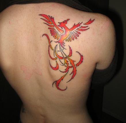 Tatuaje Ave Fenix Roja en la Espalda Tattoos